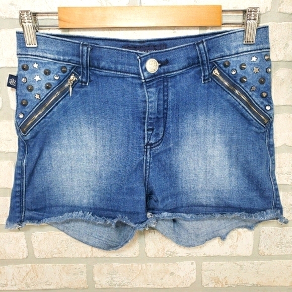 ROCK & REPUBLIC Stretch Embellished Shorts Size 6 - Picture 7 of 7